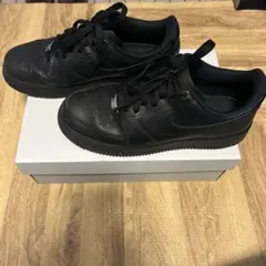 Nike Air Force 1 Low Blackのサムネイル