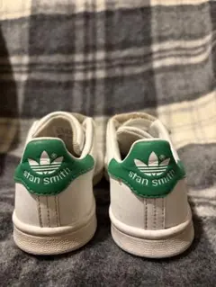 adidas Stan Smith 18cmキッズ用スニーカー ホワイト