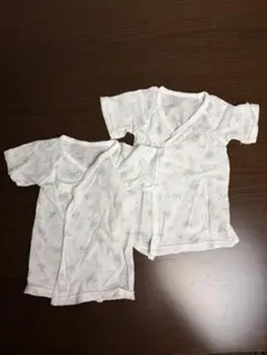 【赤ちゃん本舗】　ベビー短肌着60センチ2枚セット