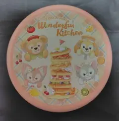 東京ディズニーシー　お菓子缶 お菓子入れ　ダッフィーフレンズ　ワンダフルキッチン
