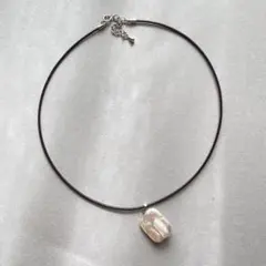 淡水パールの革紐ネックレス | レクタングル | チョーカー