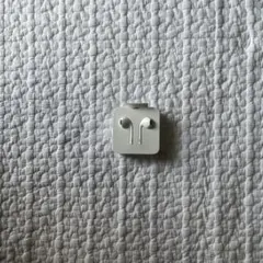 Apple 純正　イヤホン　ライトニング　イヤホンジャックアダプタ付き