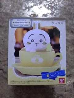 キャラテアートケースちいかわ　うさぎ