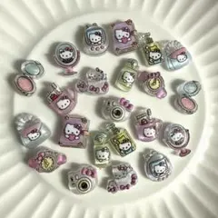 ハローキティ ネイルパーツ 1セット　24個セット