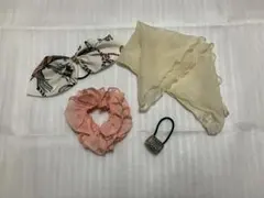 ヘアアクセサリー4点セット（髪ゴム・シュシュ・リボン）