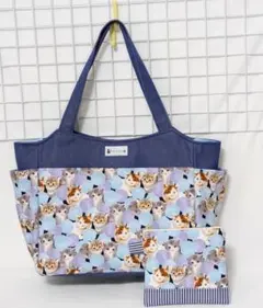 子猫と水彩水玉・ デニムインディゴブルーのサイドポケット付きトートバッグ＆ポーチ