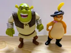 最終価格♥シュレックとプス in ブーツ フィギュアセット♥