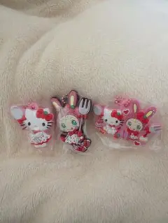 キティちゃん　ベリエちゃん　ラバーマスコット　チャーム　ガチャのサムネイル