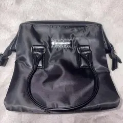 ARTISAN&ARTIST ブラックポーチ〖非売品〗のサムネイル