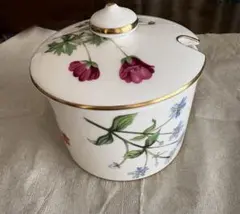 Item thumbnail for item 16fbeddf-c992-4e88-b20f-56fc5560c294