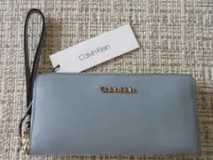 新品【カルバンクライン】長財布　ストラップ付のサムネイル