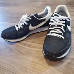 NIKE スニーカー ブラック×ホワイト 26.0cmのサムネイル
