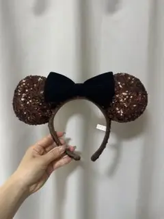 ディズニー　カチューシャ ブラウン スパンコール