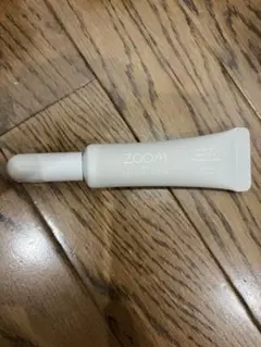 JUNG SAEM MOOL ZOOM サテンフィット スパチュラファンデーショ