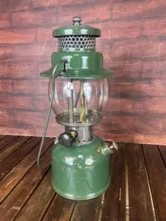 珍しい2マントルミリタリーランタン1947年4月製コールマン220C u53 珍しい2マントルミリタリーランタン1947年4月製コールマン220C u53
