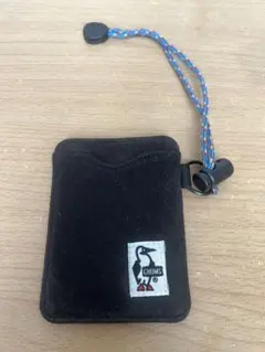 CHUMS ブラック パスケース ストラップ付き