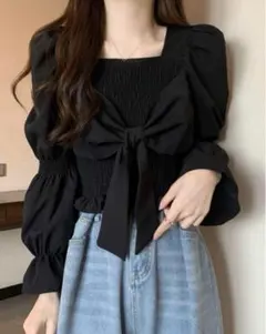 前結びリボン付き黒長袖ブラウス