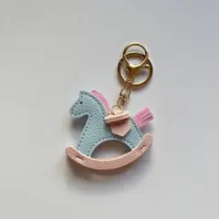 クロエ Chloe 馬のチャーム キーホルダー - メルカリ