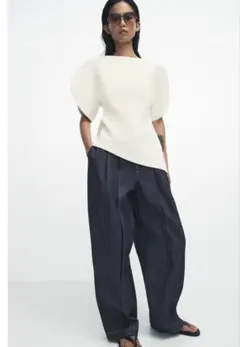 ZARA パフスリーブトップZW COLLECTION ミディアムエクリュ XS - メルカリ