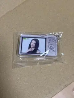 櫻井美羽 カメラ風アクリルキーホルダー ME:Iのサムネイル