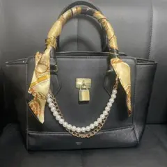 Item thumbnail for item cfa1bc06-c5da-48c0-971b-beed229f6c79