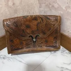 Item thumbnail for item 6cab9a88-38b8-4d87-b3a8-7d50e03c3345