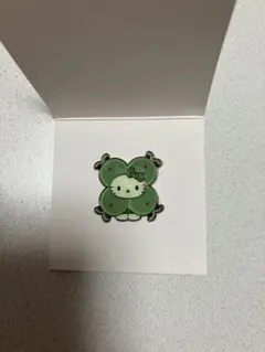 万博　限定　キティ ピンバッジ
