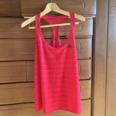 adidas 赤　レッドストライプ ヨガウェア Ｌ