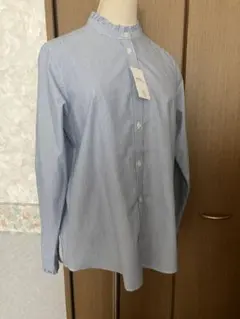 アースミュージックエコロジー　 バンドカラー長袖シャツ 青ストライプ新品