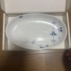 未使用⭐ロイヤルコペンハーゲン ブルーパルメッテ オーバルディッシュ 23cm皿のサムネイル