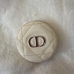 Dior スキンフォーエヴァークチュールルミナイザー　06