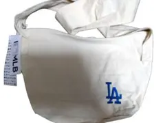 Item thumbnail for item 1b0d7cfb-60d0-4958-b511-c7dbdd1c0f20