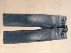 DIESEL ダメージ加工デニムパンツ