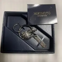 Item thumbnail for item b19021d5-2c85-4dd2-a05f-a0de3f44c43f