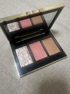 BOBBI BROWN スカルプト&グロウ パレット ライト