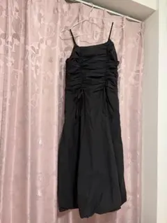 【ZARA】ブラック シャーリングデザイン ロングワンピース