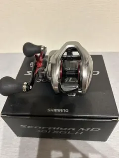 Item thumbnail for item 779cffec-ef09-4c62-84c8-c961564040c3