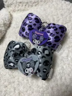 クロミヒョウ柄リボン型キーホルダー2個セット