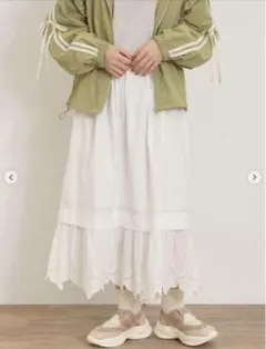 サマンサモスモス　裾スカラップレースペチスカート　白　ロングスカート　オフ