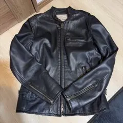 アヴィレックス　レザージャケット38　やぎ革　ブラック