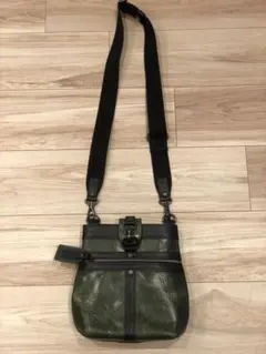 Item thumbnail for item 718398e2-c38f-4c5e-a1bb-013c96efa821