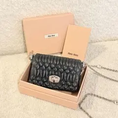 miumiu マイクロミニショルダーバッグ　ナッパクリスタル　ミニレザーバッグ