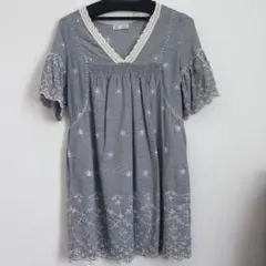 ZARA シャツ（XS）刺繍ブラウス　チュニック　綿　コットン