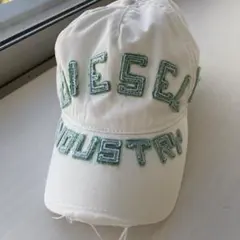 Item thumbnail for item 29f4caf7-890b-48b9-93d1-4b0a489a04f3