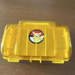 ポケモンカードゲーム ハーフキャリングケース ピカチュウ - メルカリ