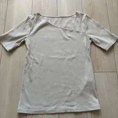 GU ベージュ 半袖 カットソー