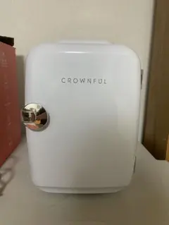 CROWNFUL ミニ冷温庫　ホワイトのサムネイル
