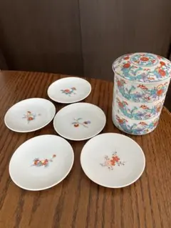 有田焼　香泉作 蓋つき小鉢花鳥柄 三段重ね 同柄小皿 5枚　セット