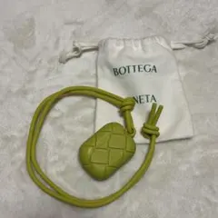 BOTTEGA VENETA イントレチャートラバーシリコンAirTag ケース - メルカリ