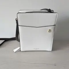 &chouette アンドシュエット 痛バ ショルダー ホワイト